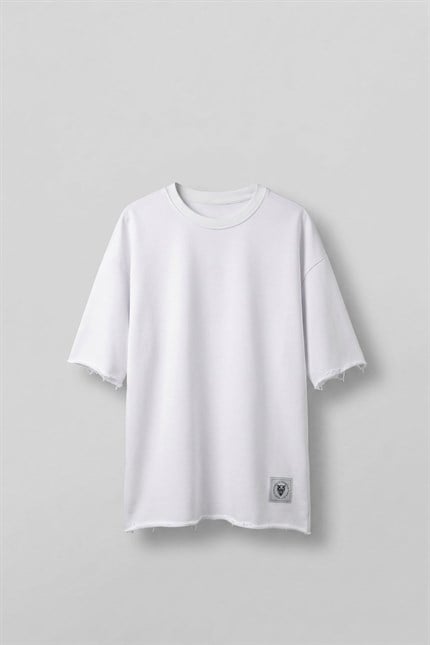 Erkek Oversize Püskül Detaylı Basic Örme T-Shirt Beyaz