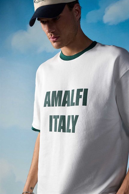 Erkek Oversize Şehir Serisi Kontrast Yaka T-Shirt Ekru / Yeşil