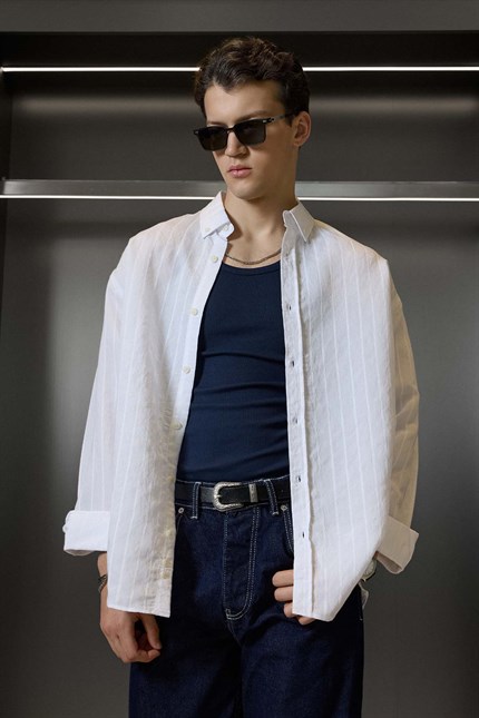 Erkek Oversize Tekstürlü Çizgili Uzun Kollu Gömlek Beyaz