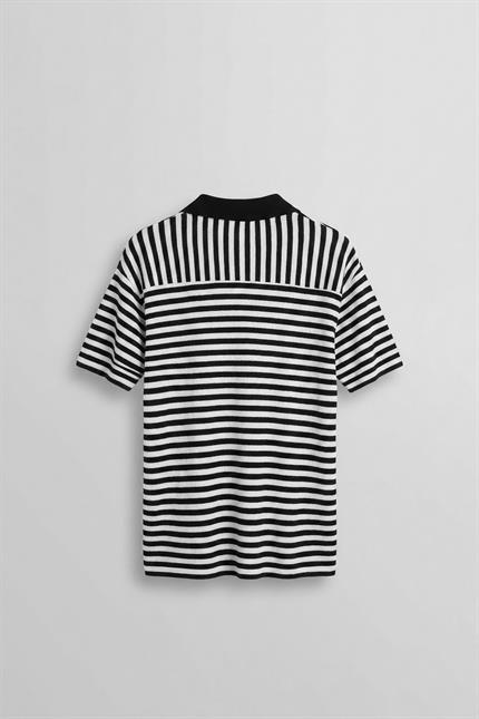 Erkek Oversize Yarım Pat Polo Yaka Çizgili T-Shirt Beyaz - Siyah