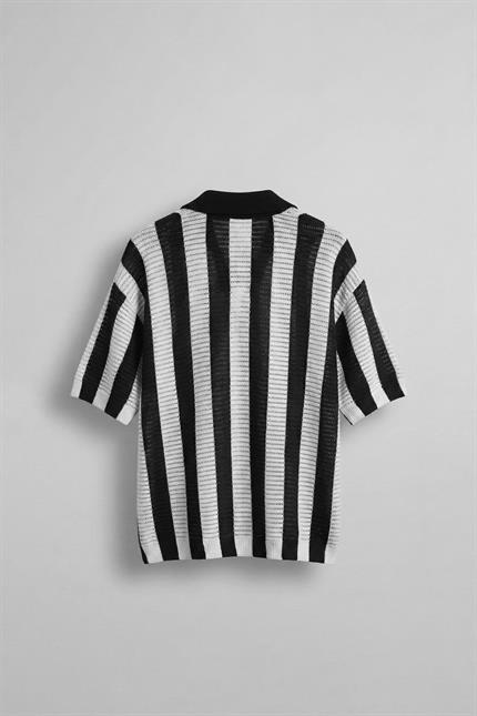 Erkek Oversize Yarım Pat Yaka Fileli Triko T-Shirt Siyah