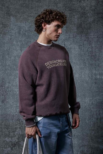 Erkek Oversize Yazı Baskılı Sweatshirt Kahverengi
