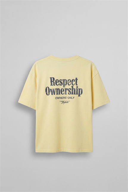 Erkek Oversize Yıkamalı Arkası Baskılı T-Shirt Sarı