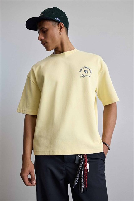 Erkek Oversize Yıkamalı Arkası Baskılı T-Shirt Sarı