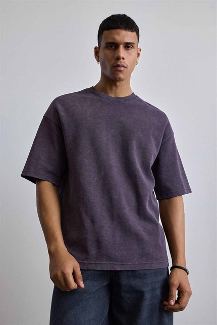 Erkek Oversize Yıkamalı Pamuklu Basic T-Shirt Mürdüm