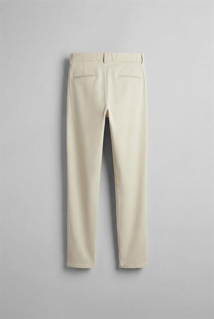 Erkek Pileli Kumaş Pantolon Açık Krem