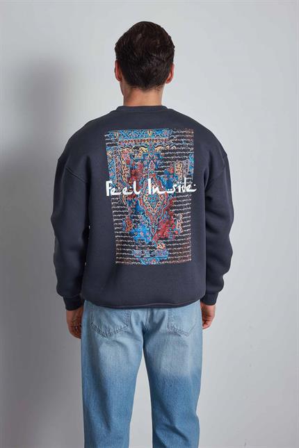 Erkek Rahat Kalıp Baskılı Yuvarlak Yaka Sweatshirt Füme