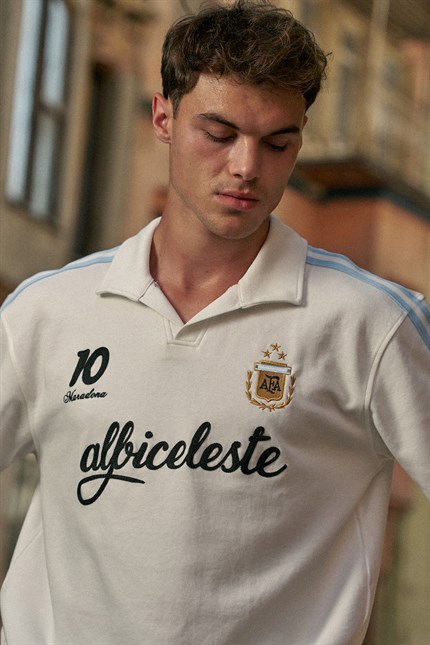 Erkek Regular Fit Arjantin Nakışlı Polo Yaka Forma T-Shirt Ekru