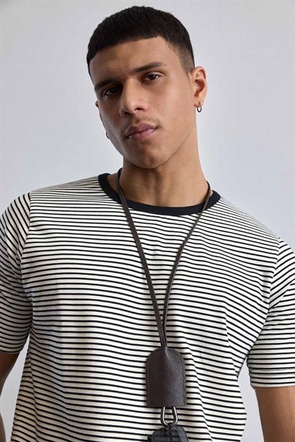 Erkek Regular Fit Çizgili Basic T-Shirt Ekru