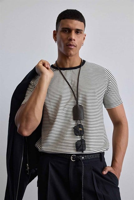 Erkek Regular Fit Çizgili Basic T-Shirt Ekru