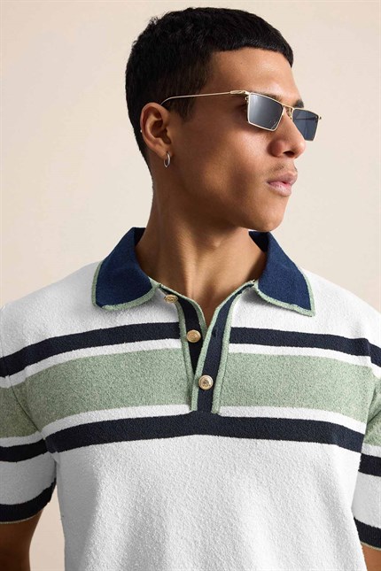 Erkek Regular Fit Çizgili Havlu Triko Polo Yaka T-Shirt Ekru Lacivert
