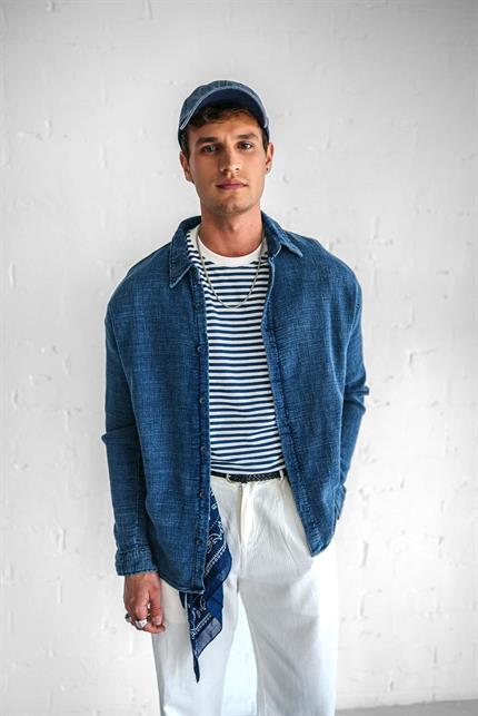 Erkek Regular Fit Dokulu Gömlek Lacivert