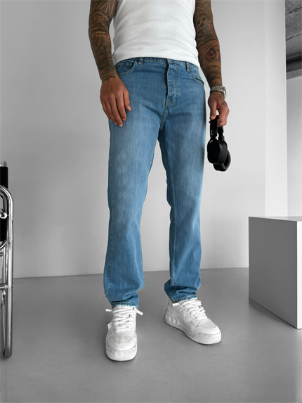 Erkek Regular Fit Kesim Eskitmeli Jean Pantolon Mavi