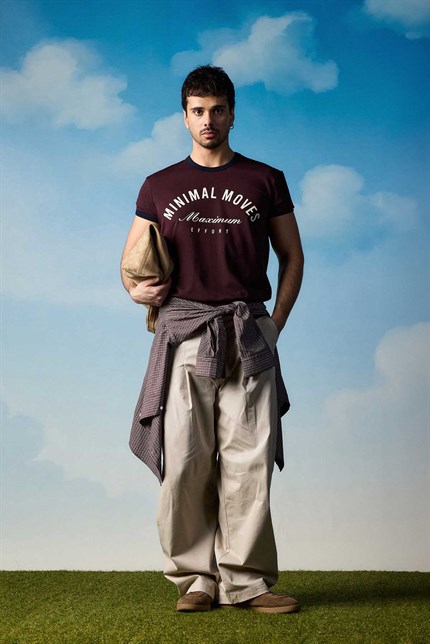 Erkek Regular Fit Kontrast Detaylı T-Shirt Bordo
