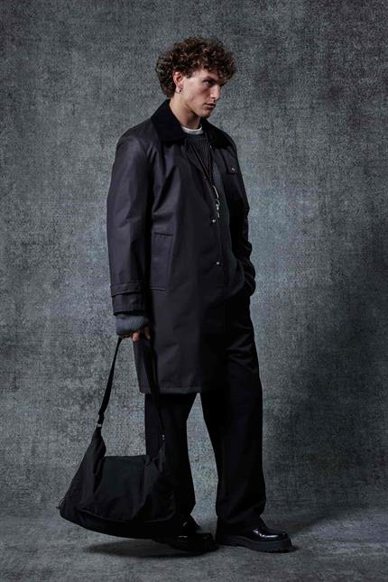 Erkek Relax Fit Kadife Yaka Detaylı Uzun Trençkot Siyah