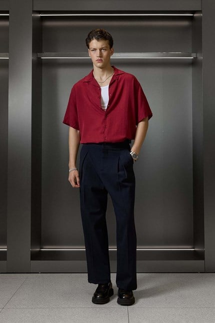 Erkek Relaxed Fit Açık Yaka Kısa Kollu Tencel Gömlek Kırmızı
