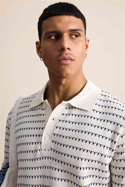 Erkek Relaxed Fit Ajurlu Örme Polo Yaka T-Shirt Ekru