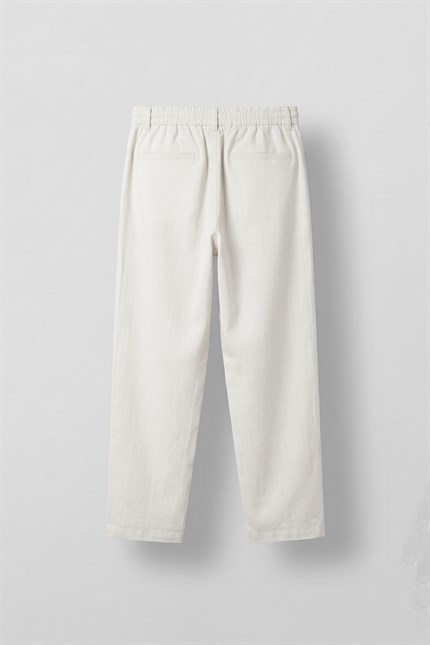 Erkek Relaxed Fit Bağcıklı Rahat Kalıp Pantolon Beyaz