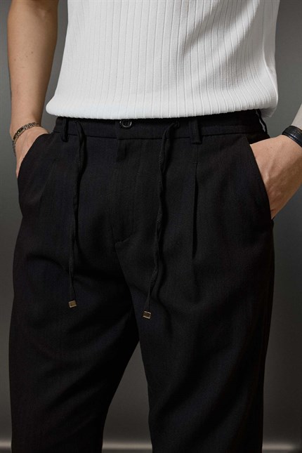 Erkek Relaxed Fit Bağcıklı Rahat Kalıp Pantolon Siyah