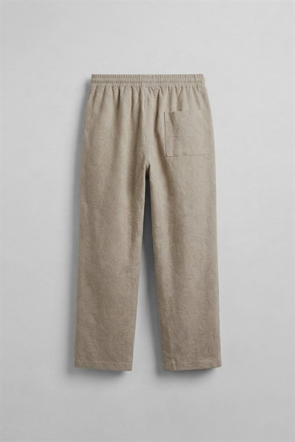 Erkek Relaxed Fit Jakar Desenli Bağcıklı Pantolon Krem