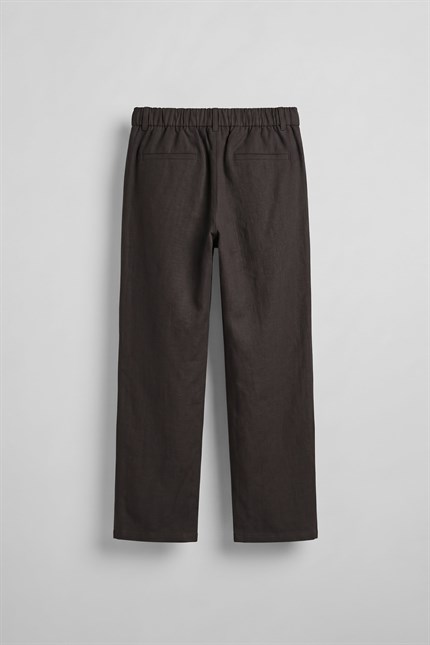 Erkek Relaxed Fit Keten Görünümlü Pantolon Koyu Kahve