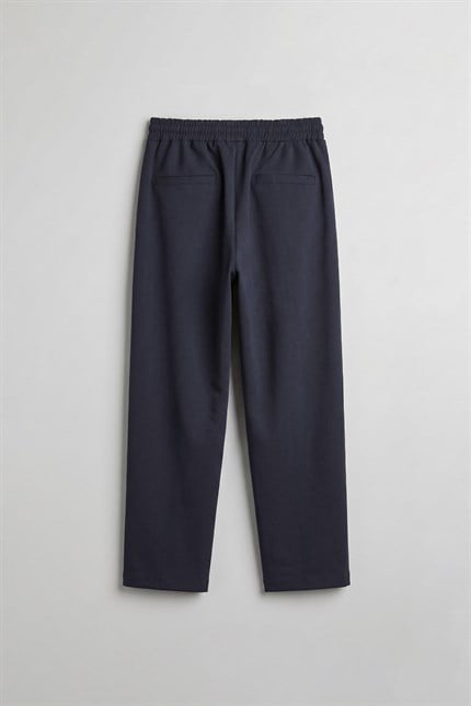 Erkek Relaxed Fit Lastikli Bel Pileli Pantolon Lacivert