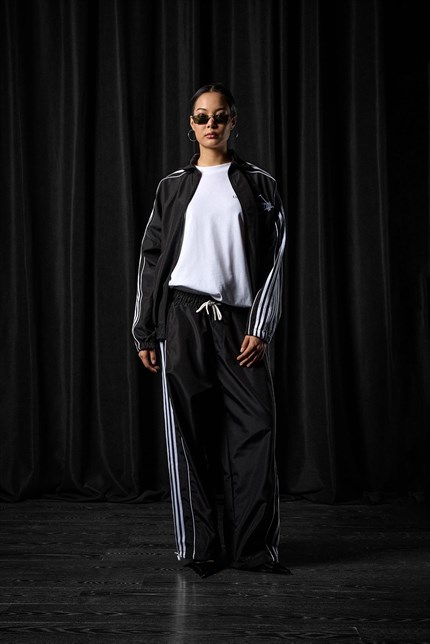 Erkek Relaxed Fit Şeritli Spor Eşofman Takımı Siyah