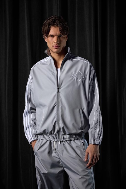 Erkek Relaxed Fit Şeritli Spor Eşofman Takımı Gri