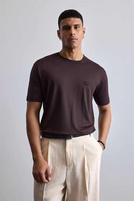 Erkek Relaxed Fit Yumuşak Dokulu Basic T-Shirt Kahverengi