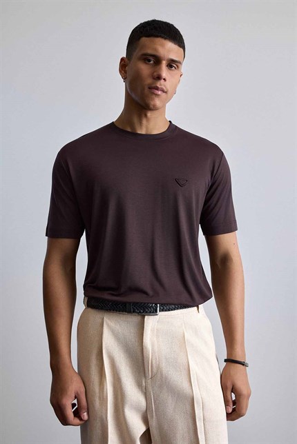 Erkek Relaxed Fit Yumuşak Dokulu Basic T-Shirt Kahverengi