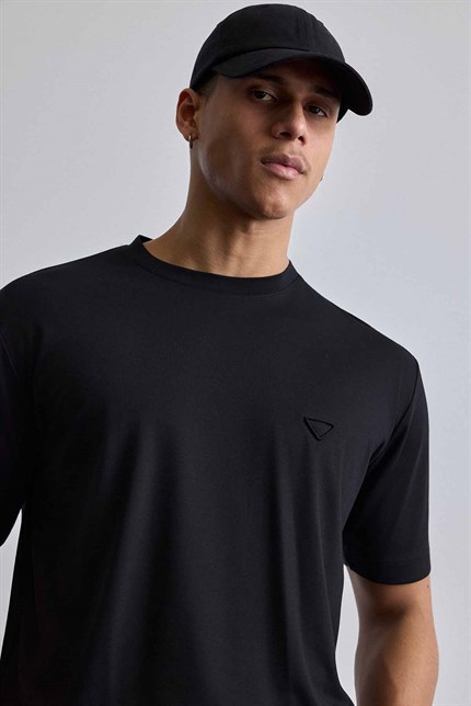 Erkek Relaxed Fit Yumuşak Dokulu Basic T-Shirt Siyah