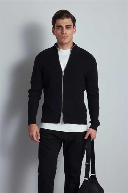 Erkek Slim Fit Dik Yaka Fermuarlı Hırka Siyah