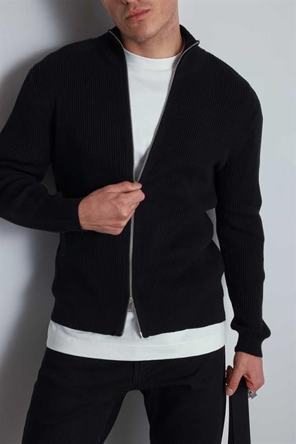 Erkek Slim Fit Dik Yaka Fermuarlı Hırka Siyah