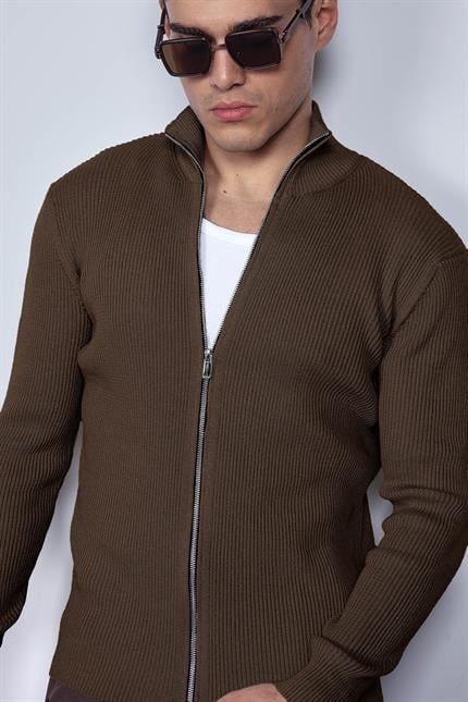 Erkek Slim Fit Dik Yaka Fermuarlı Hırka Kahverengi