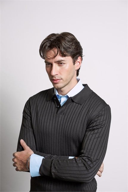 Erkek Slim Fit Fitilli Düğmeli Polo Yaka Triko Kazak Siyah