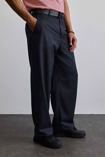Erkek Smart Casual Bol Paça Relaxed Fit Pantolon Lacivert