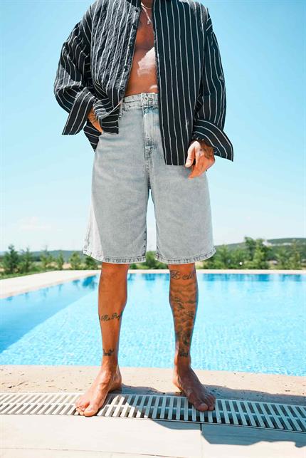 Erkek Süper Baggy Fit Bermuda Jean Şort Açık Mavi