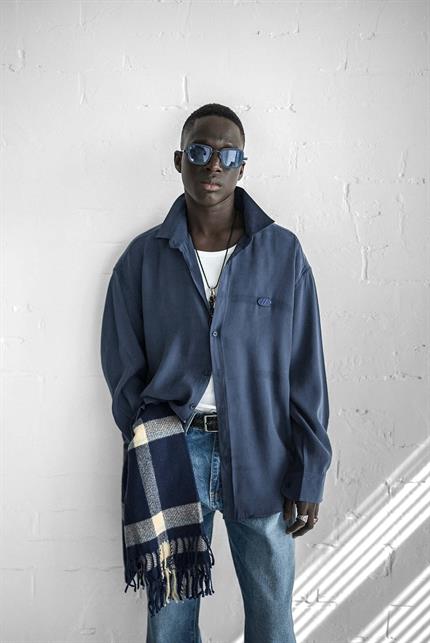 Erkek Uzun Kollu Rahat Kesim Oversize İnce Gömlek Lacivert