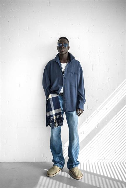 Erkek Uzun Kollu Rahat Kesim Oversize İnce Gömlek Lacivert