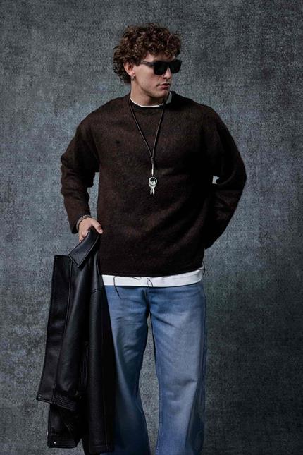 Erkek Dokulu Oversize Kazak Kahverengi