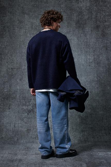 Erkek Dokulu Oversize Kazak Lacivert