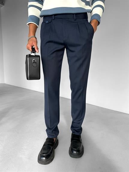 Erkek Pileli Kumaş Pantolon Lacivert