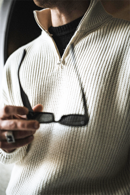 Erkek Oversize Yarım Fermuarlı Kazak Bej