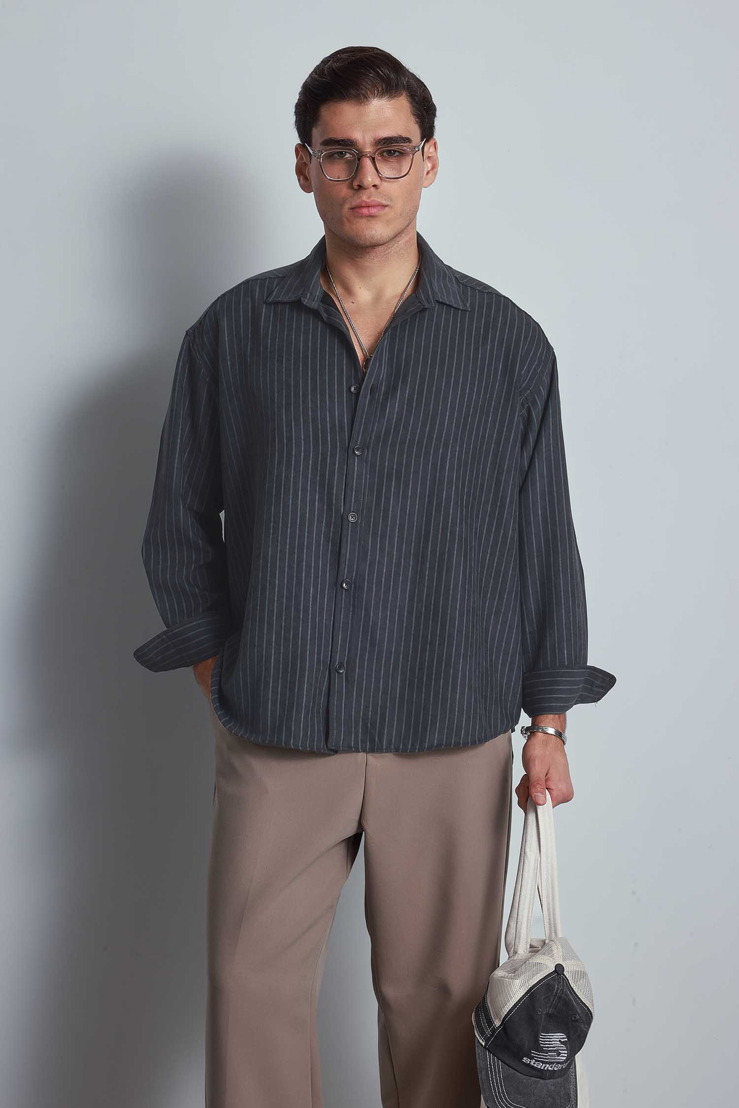 Erkek Oversize Çizgili Uzun Kollu Gömlek Antrasit