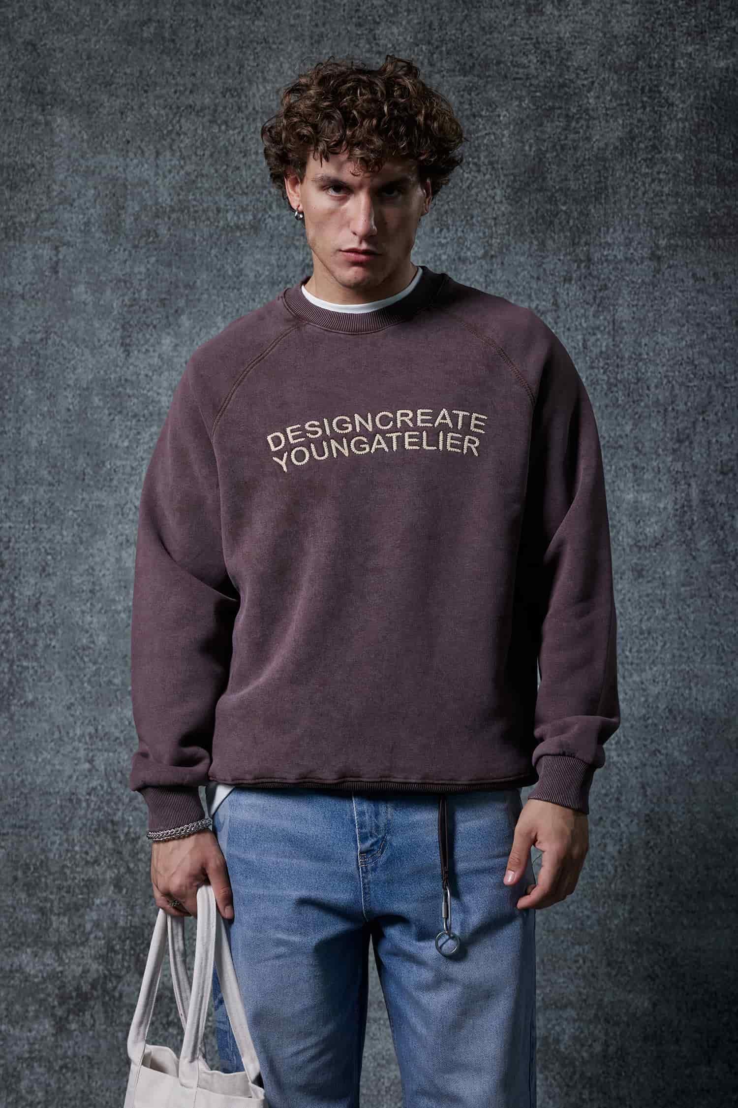 Erkek Oversize Yazı Baskılı Sweatshirt Kahverengi