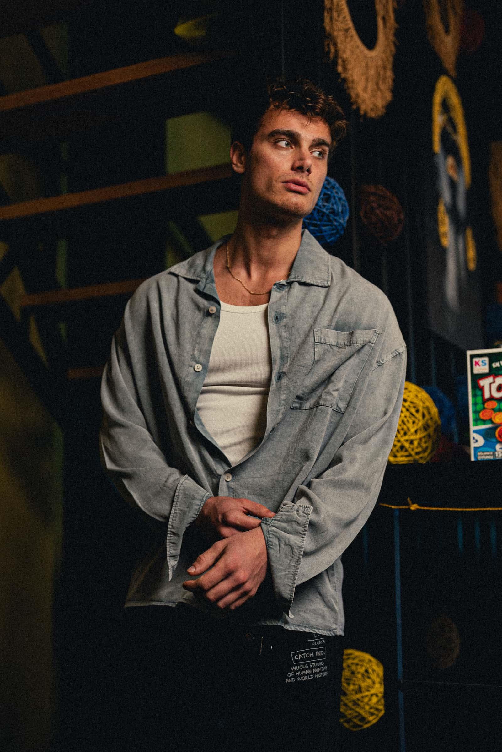 Erkek Oversize Yıkamalı Gömlek Gri · 4