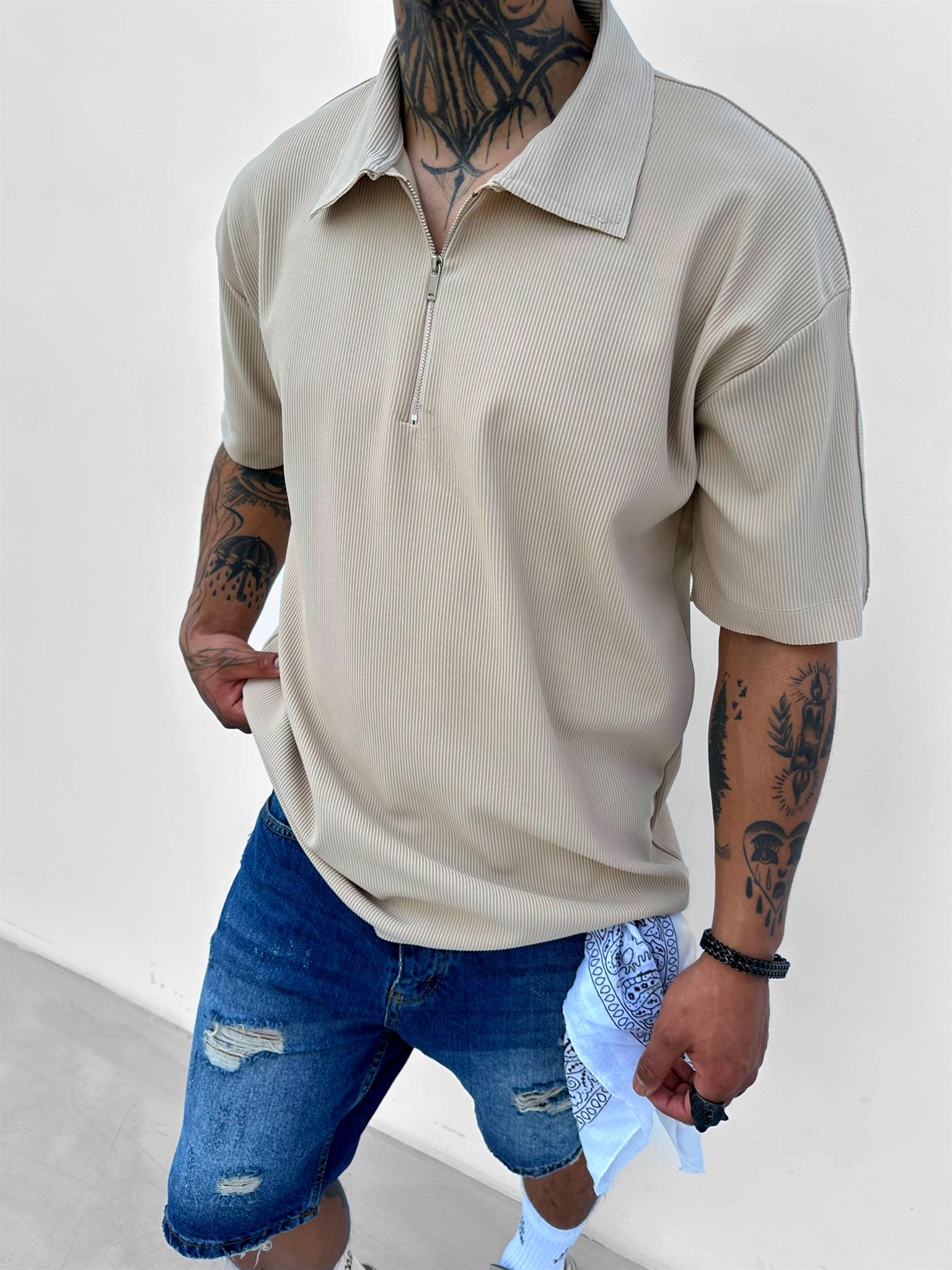 Fermuarlı Polo Yaka T-Shirt Bej