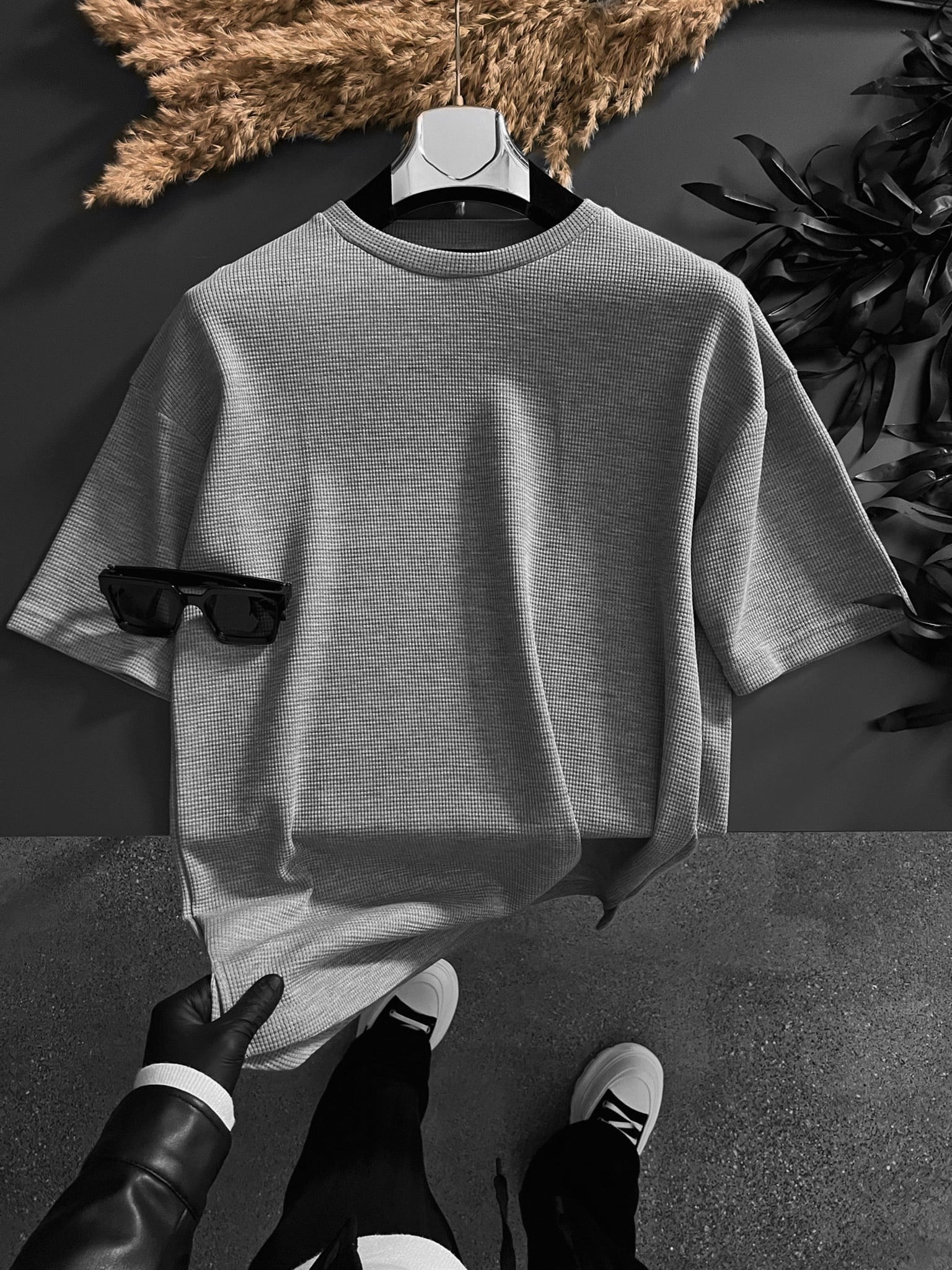Erkek Long Fit Dokulu Basic T-Shirt Gri