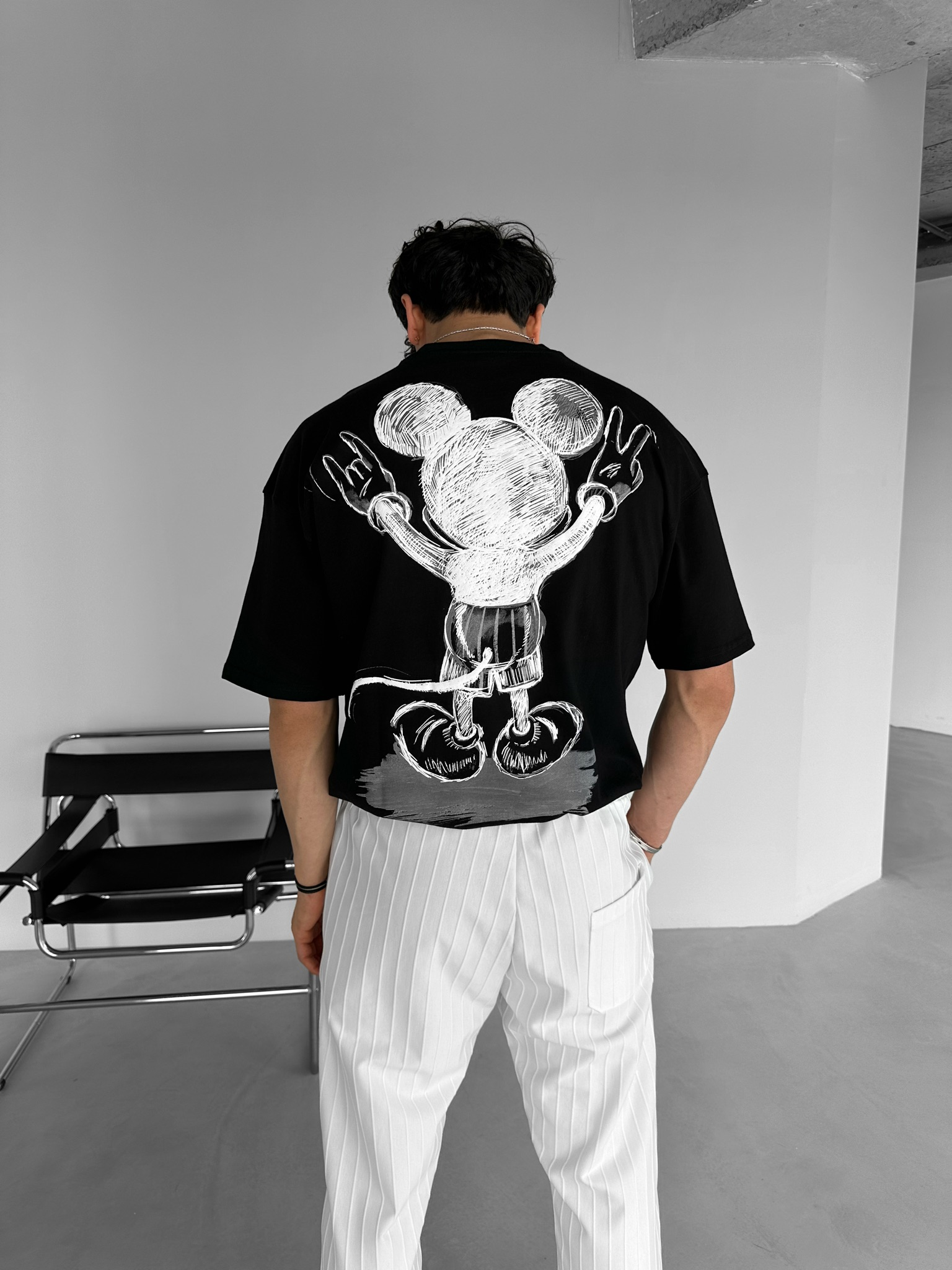 Mickey Mouse Baskılı Oversize T-Shirt Siyah