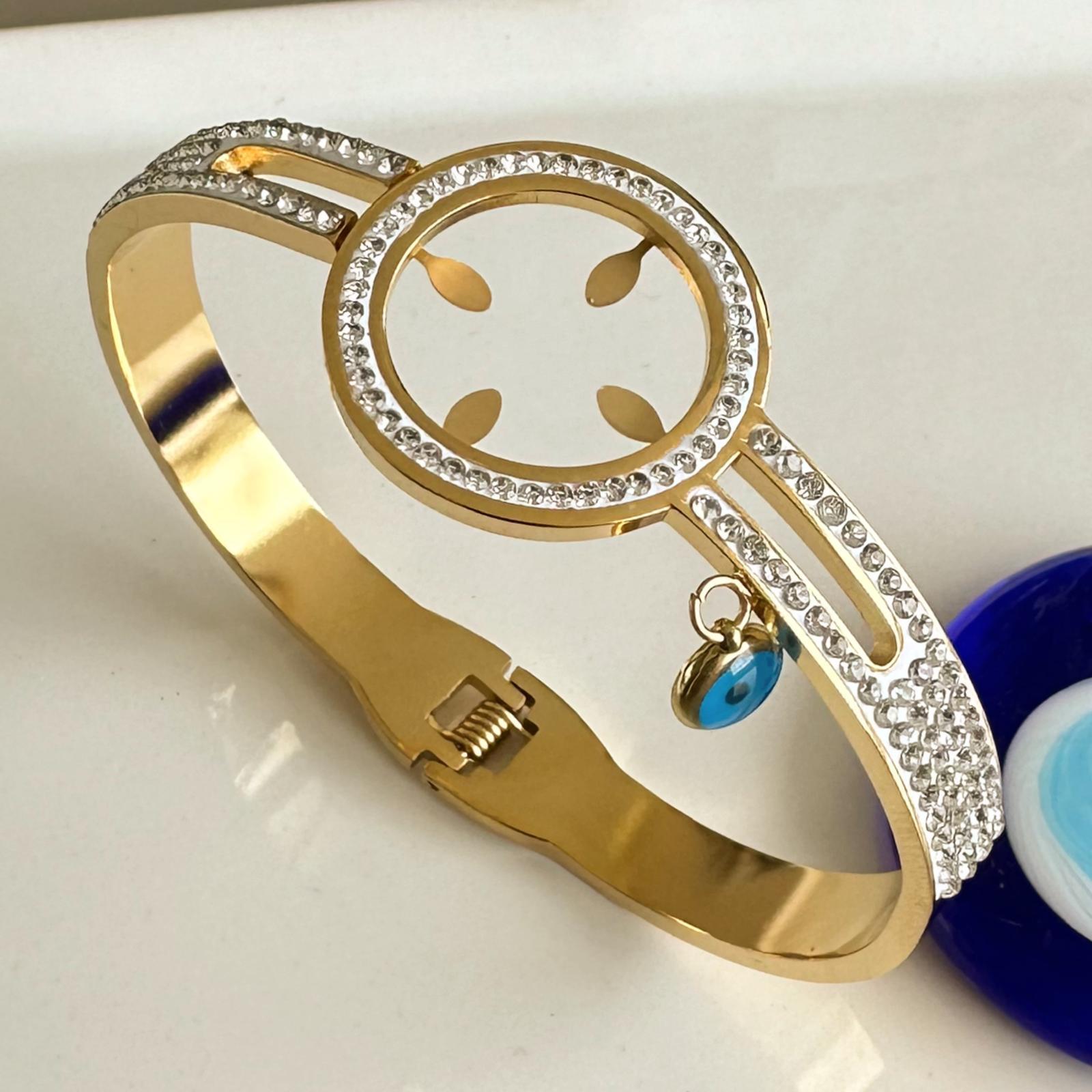 Çeyrek Takılabilir Taşlı Altın Kaplama Çelik Kelepçe